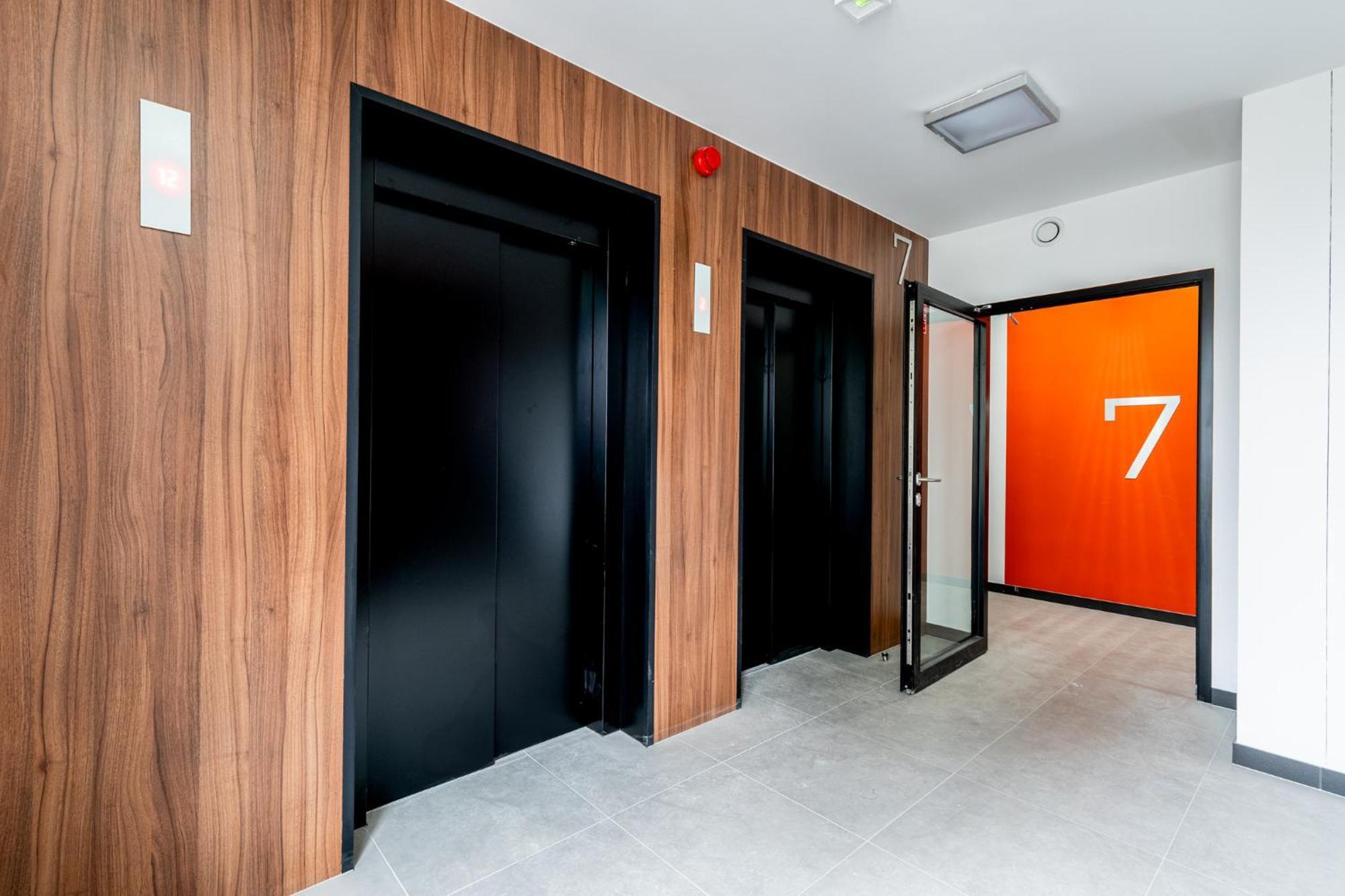 Apartment Tauron Modern *